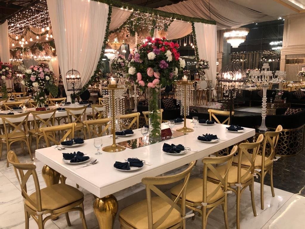 Elegant table setting